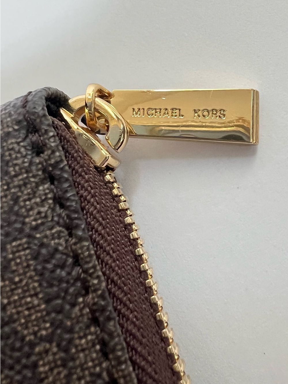 Michael Kors Mercer Signature Monogram Zip Around Continental Wallet Brown - Picture 14 of 15